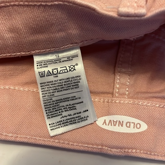 Kids Old navy pink shorts size 12 - Picture 4 of 4